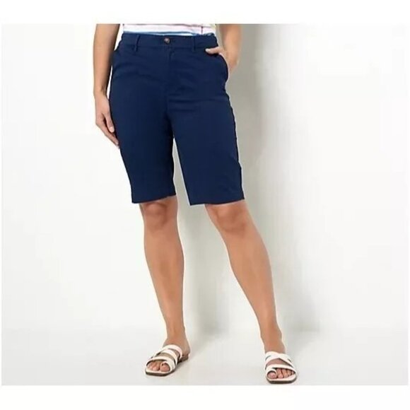 Denim & Co. EasyWear Twill Bermuda Shorts Size 2 Navy Blue A476743 Inseam 11 NEW - Picture 1 of 6